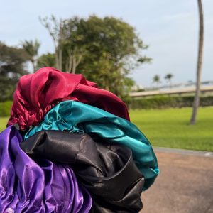 Bonnet Réversible en Satin 100 % (VERT)